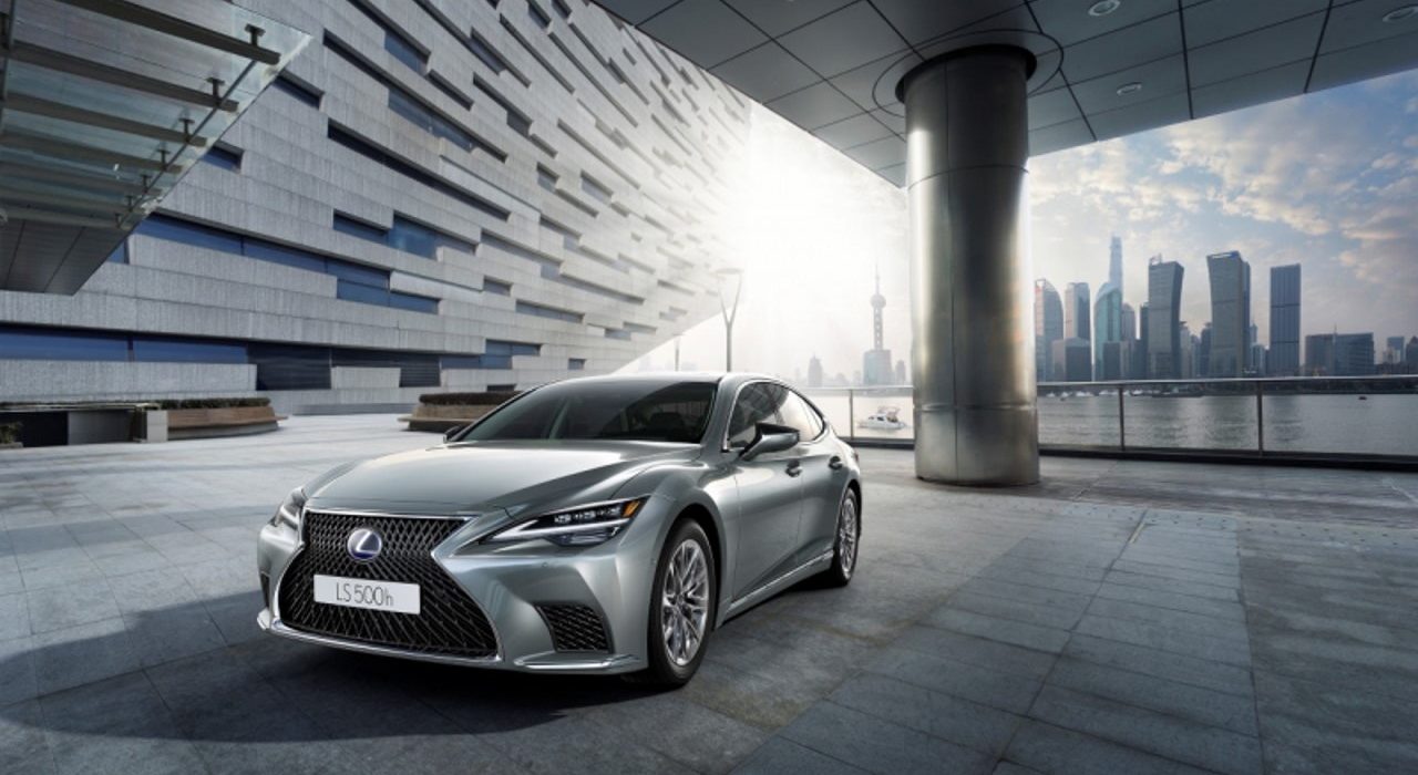 7 rzeczy, które musisz wiedzieć o nowym Lexusie LS