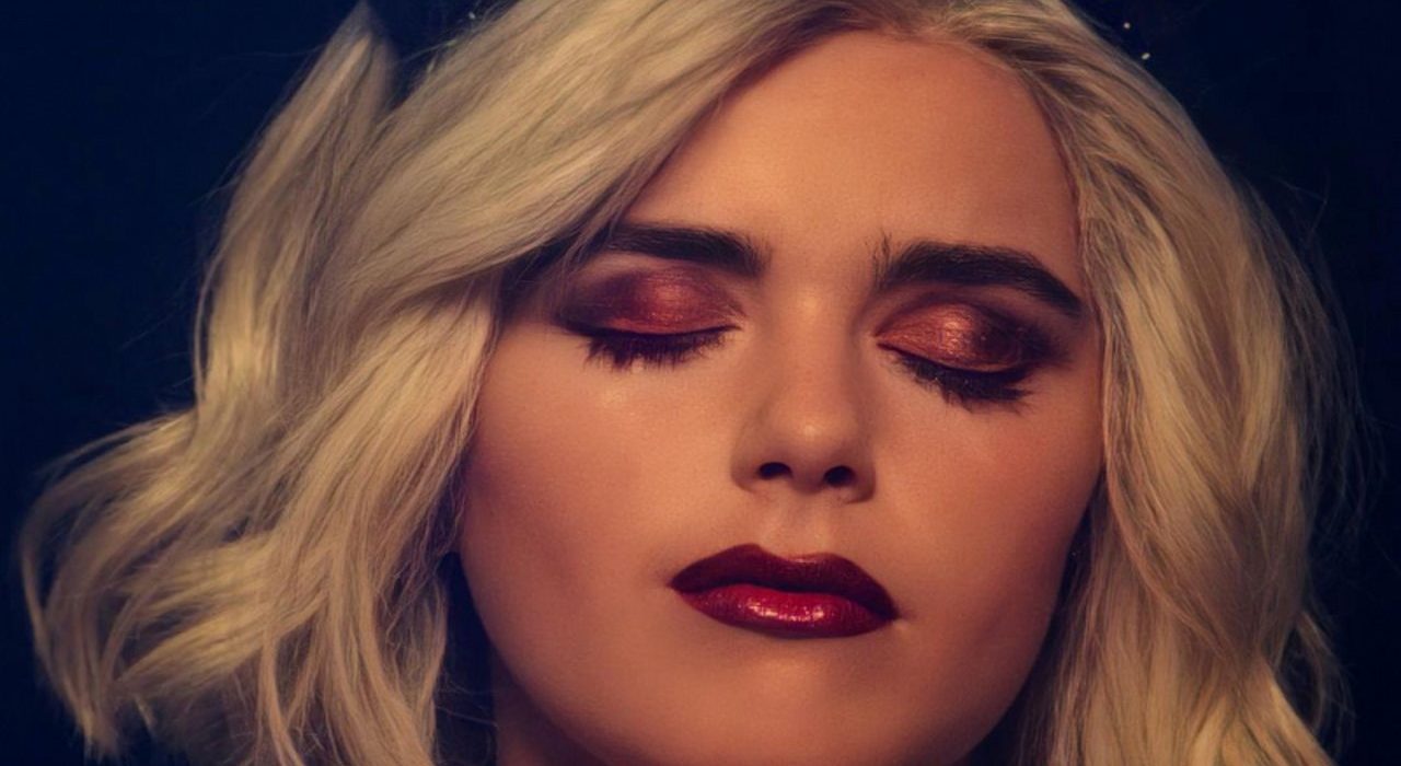 Jak stworzyć look Sabriny Spellman?
