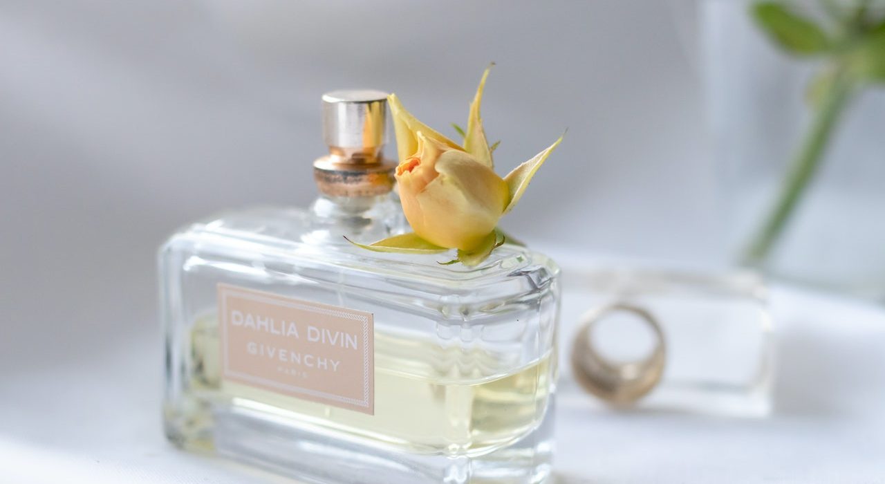 Czym charakteryzują się słodkie perfumy?